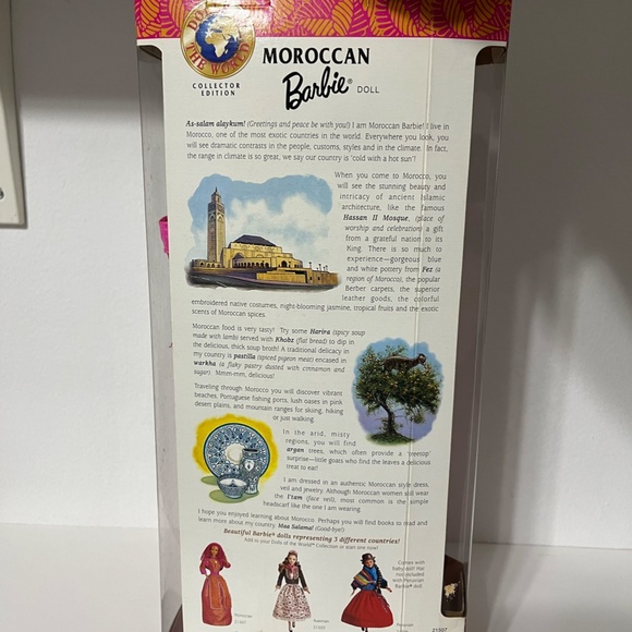 Dolls of The World Moroccan Barbie 1999 - Picture 2 of 2